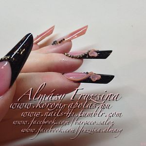 Almond nails