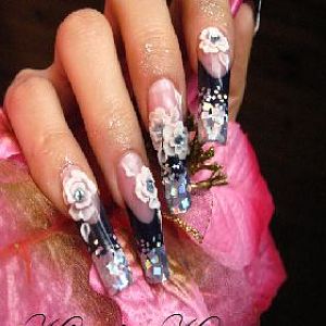 nails