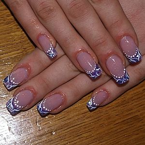 Sweet violet party nails