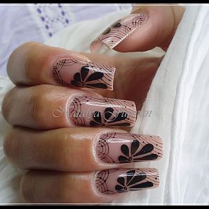 Pink Spring-Nails