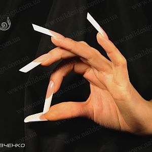 Анна Кравченко-инструктор Тренинг-студия NailDesign Натальи Якубчук