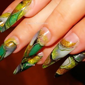 nails 107