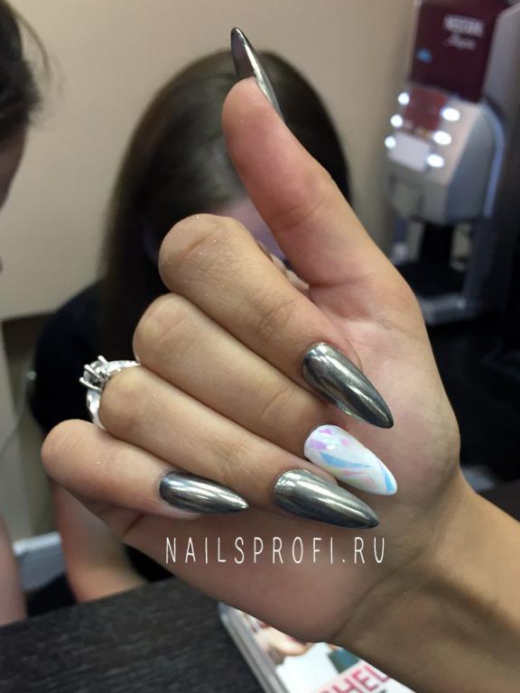 Наращивание ногтей акрилом в студиях "NailsProfi"