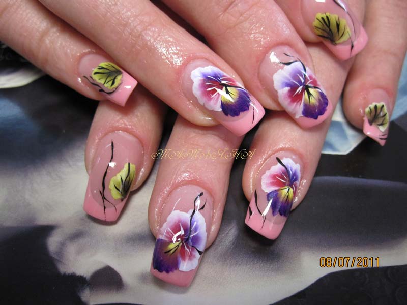 кооротышки с цветуёчками)))