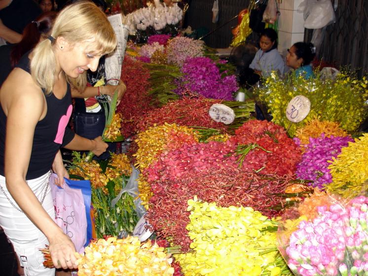 ночной рынок цветов, орхидеи