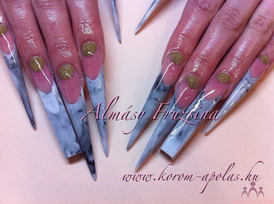 Nail Artist Hungary Competion - 1st Place
without the actual art just the sculptured nails with top shine