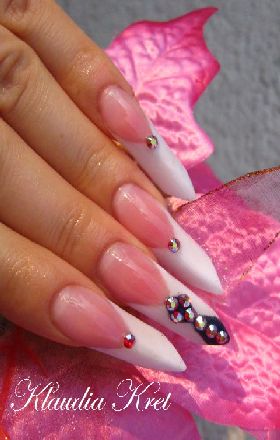 nails